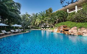Ravindra Beach Resort&Spa - SHA Plus